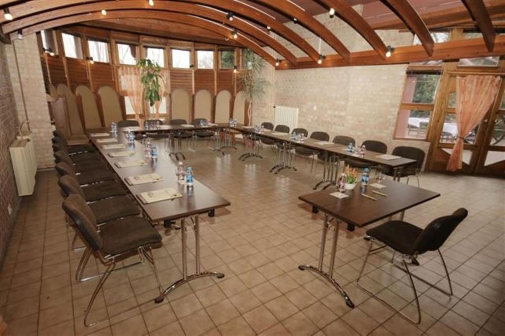 Hunor Hotel Budapest Exterior photo